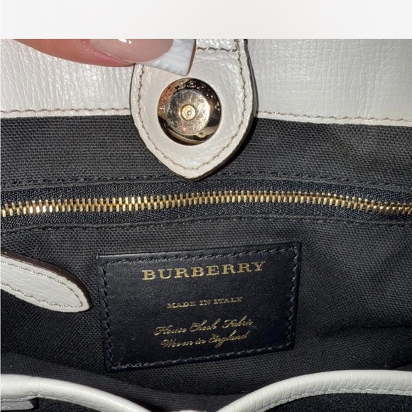 Burberry Cream Leather Satchel - Picture 5 of 8